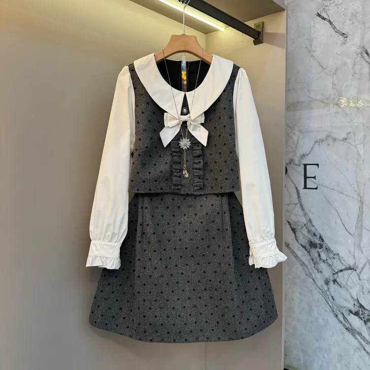 秋季新款法式娃娃领波点设计感假两件小香风甜美减龄连衣裙25009