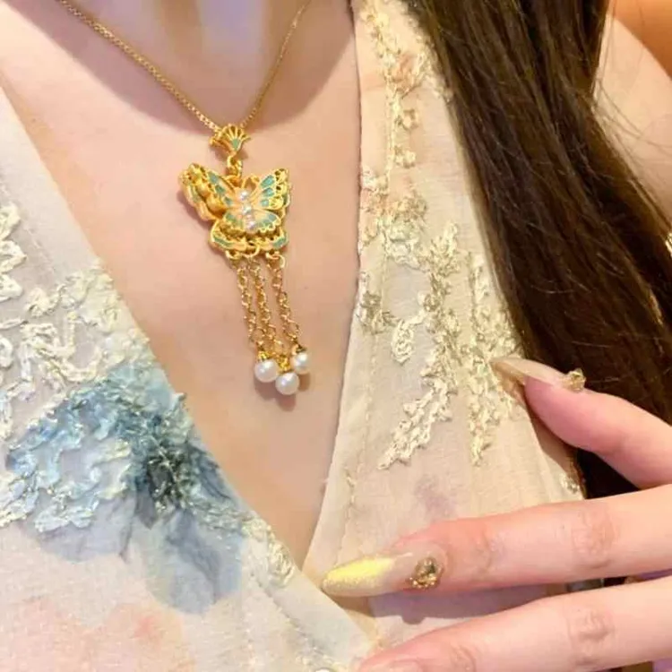 铜合金项链 珐琅镂空蝴蝶流苏项链女毛衣链大气高档高级感配饰品