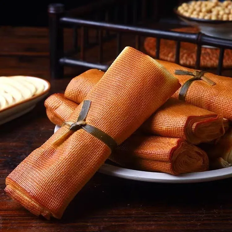 鸡汤豆腐卷卤味东北特产五香熏干豆腐卷素食熏煮风味豆制品卤味