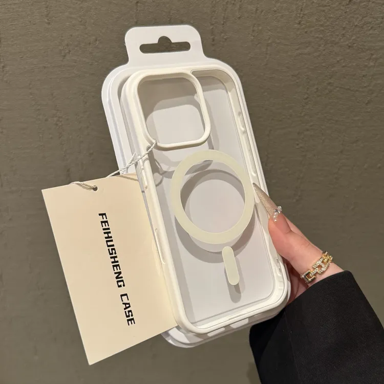 闪度侠高级亲肤无线磁吸适用苹果16/15pro手机壳iPhone14透明13套