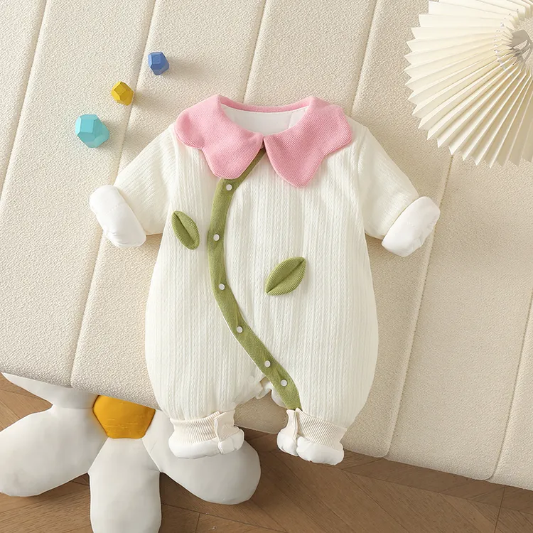 婴儿秋冬薄棉女宝宝可爱超萌甜美一枝花薄棉连体百天外出夹棉哈衣