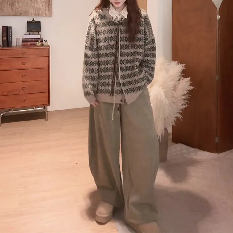 网红洋气炸街套装女2025年秋冬新款蕾丝衬衫针织毛衣阔腿裤三件套