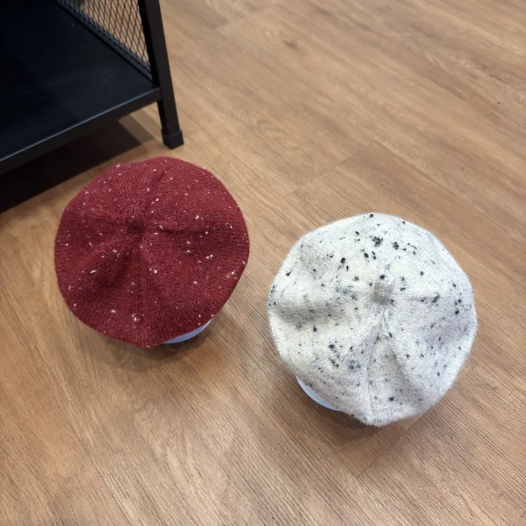 婴儿贝雷帽秋季洋气彩色点点针织画家帽儿童宝宝秋冬出游穿搭帽子