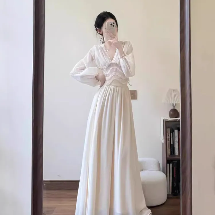 今年流行漂亮套装裙女夏季蕾丝拼接上衣半身裙法式独特漂亮连衣裙