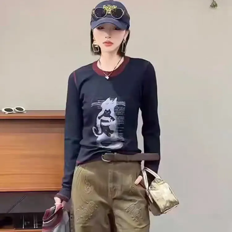 长袖T恤圆领明线小猫印花复古港风宽松上衣秋季新款大码女装