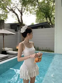 不冷BULENG红色蕾丝吊带连衣裙女夏季新款收腰显瘦短款蓬蓬裙