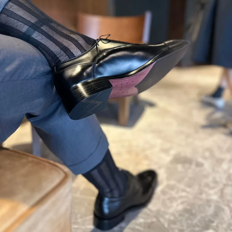 25AR复古低帮简约风方跟牛津鞋春季黑色系带2025男式商务皮鞋