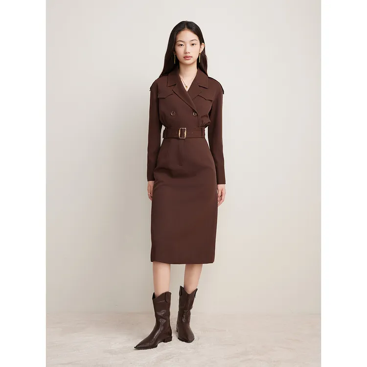 Goodland美地春秋新款法式西装领系带收腰风衣式连衣裙LC34305360