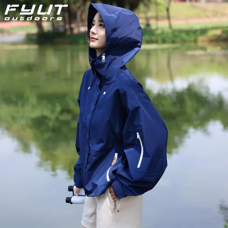 FYUT户外克莱因蓝色冲锋衣女抽绳收腰外套2025新款徒步登山防风服