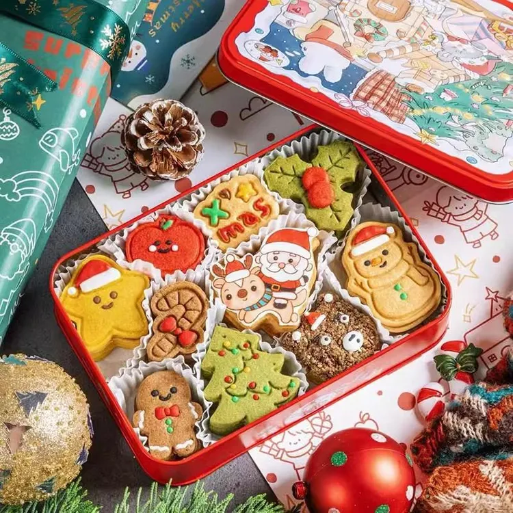 圣诞三丽鸥曲奇饼干礼盒装手工制作黄油曲奇零食送女朋友节日礼物