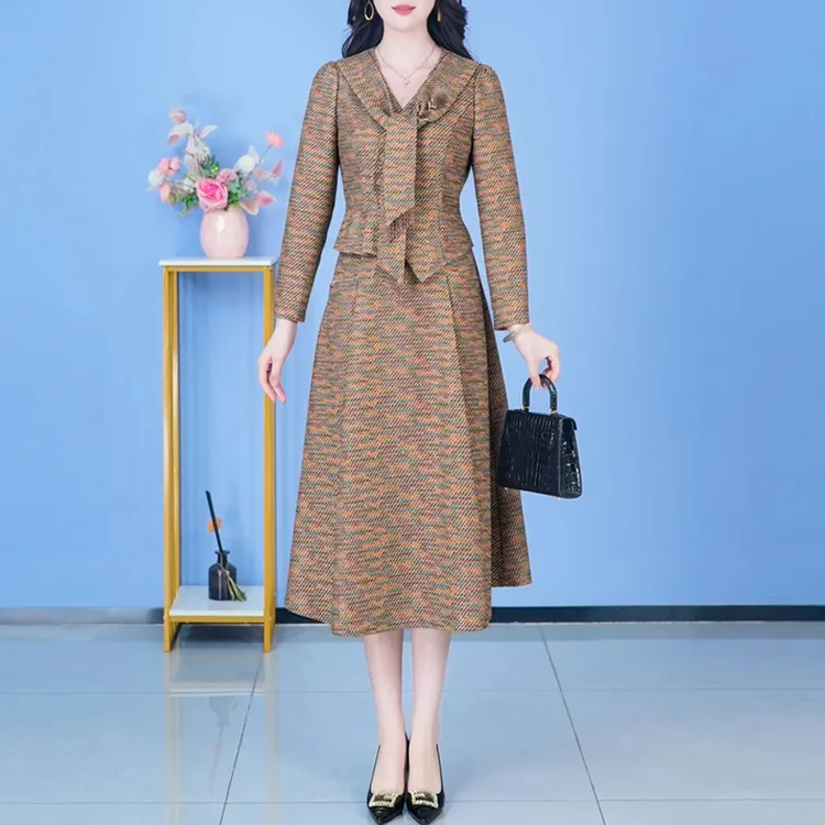 2025秋季新款V领拼色设计感长袖上衣高腰半身裙两件套女时尚衣服