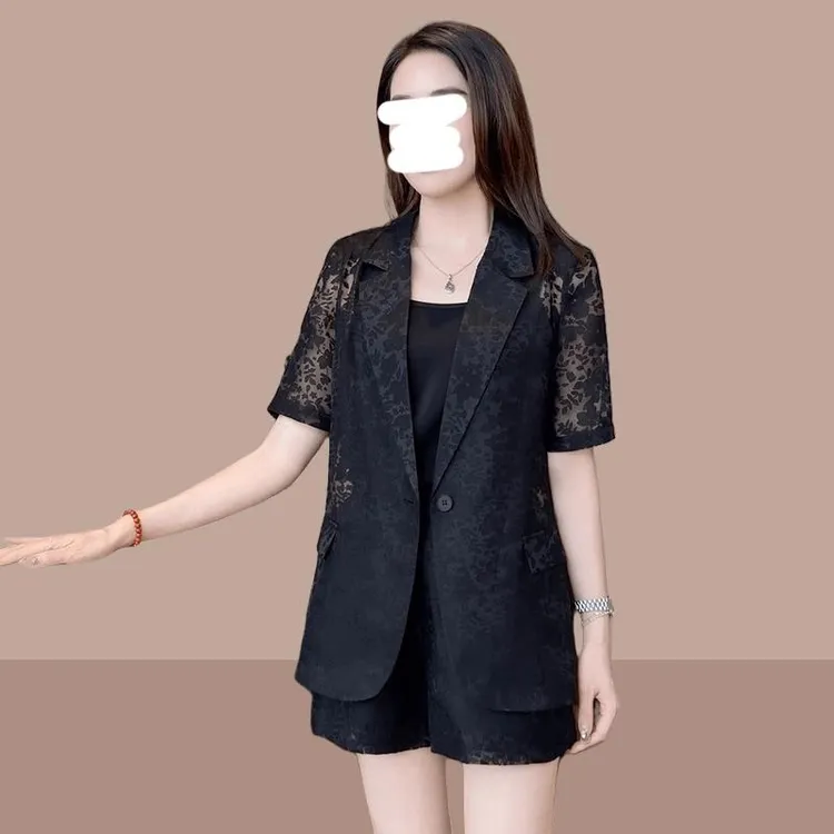 爆款防晒西服休闲套装女士2025夏季新款小个子百搭西装短裤三件套