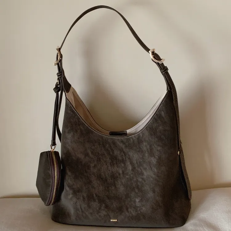 南风Chio2nd 托特包包女式2025新款秋冬大容量单肩斜挎包