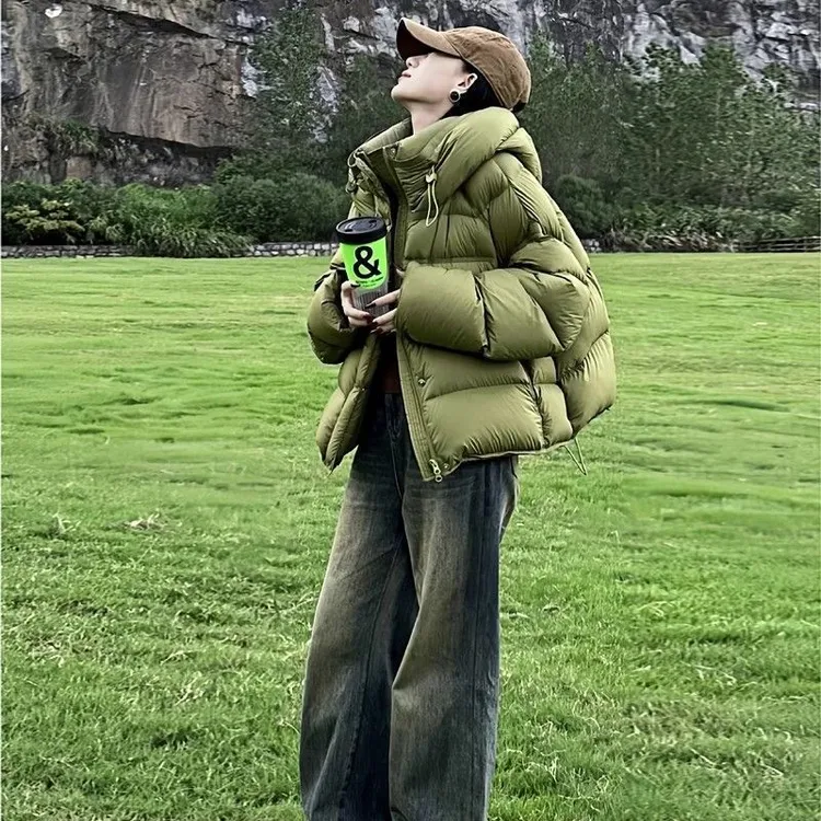 泡芙云朵绿色龟背短款羽绒服加厚保暖女2025冬季新款鸭绒连帽