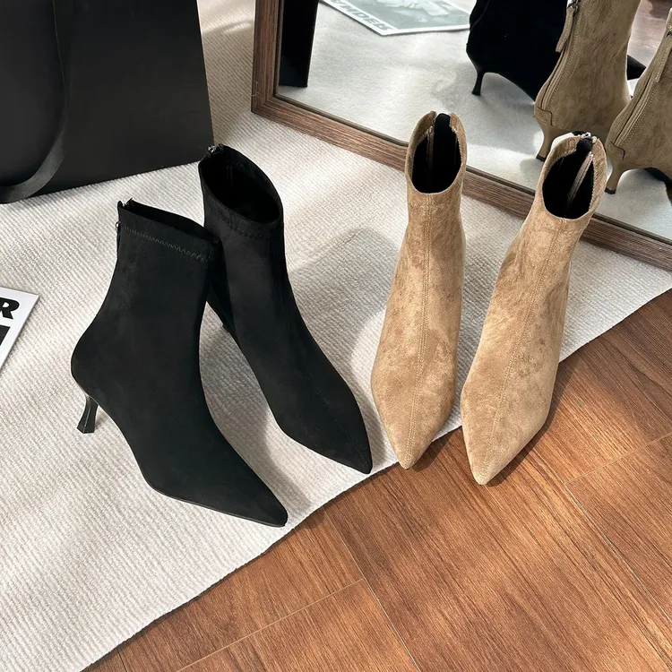 细跟中跟欧美风女尖头秋冬季短靴女靴网红高跟跟鞋