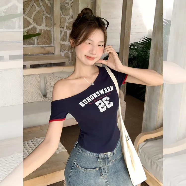 美式复古斜肩印花短袖T恤女夏季2025新款设计感修身显瘦短款上衣