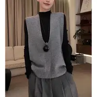 两件套韩系减龄v领针织马甲背心秋新款显瘦休闲百搭叠穿上衣6676