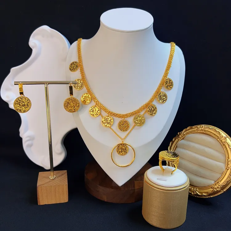 铜合金项链 哈尼西牧时尚高端项链三件套#0009314