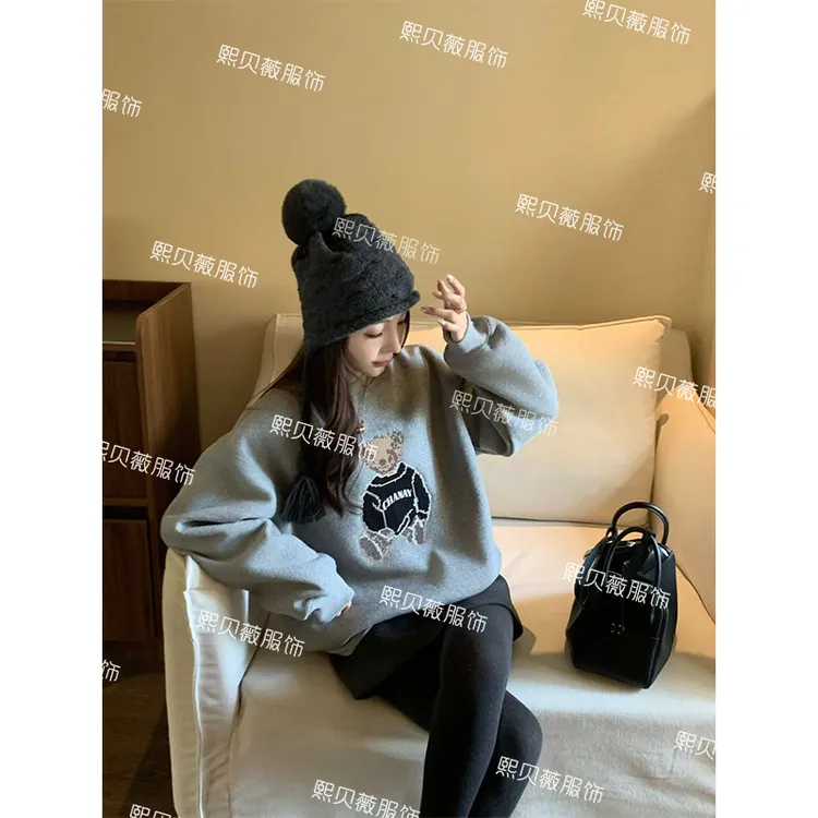 熙贝薇2 冬季新款小熊加绒加厚圆领套头休闲保暖宽松卫衣 G5850