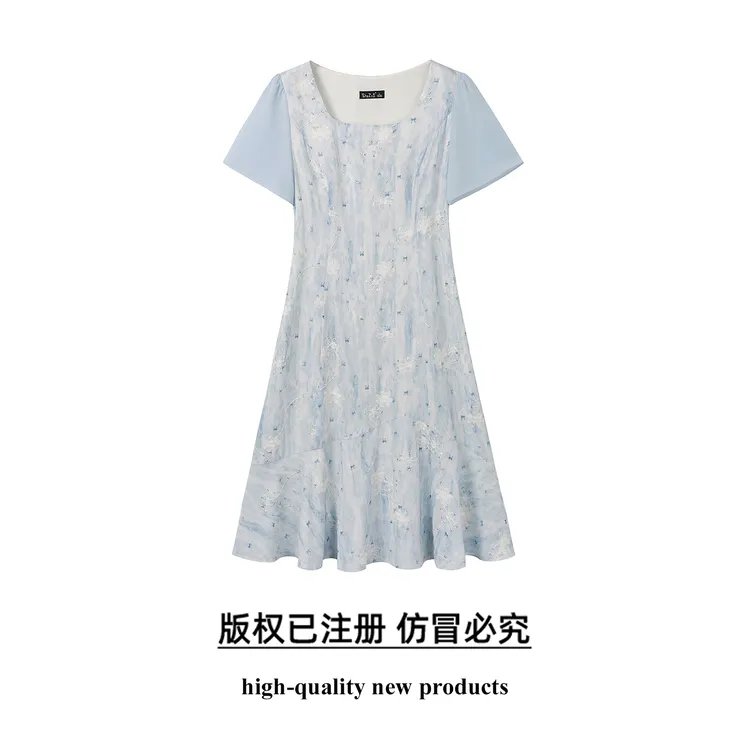 奢姿大码女装2025夏季复古方领连衣裙胖妹妹时尚刺绣提花拼接裙子