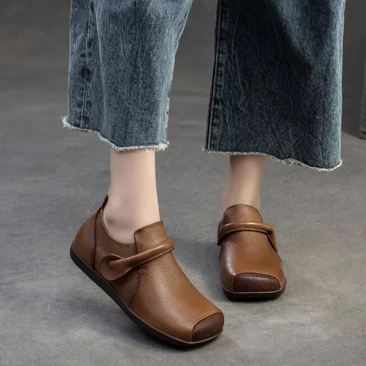 复古单鞋方头平底魔术贴纯色头层牛皮单鞋方便，舒适透气，时尚休闲