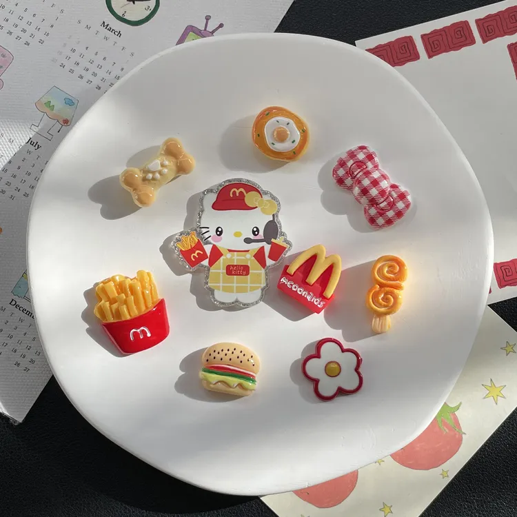 洞洞鞋配饰可爱麦门Kitty高级感鞋花适配Crocs鞋扣饰品Diy鞋配件