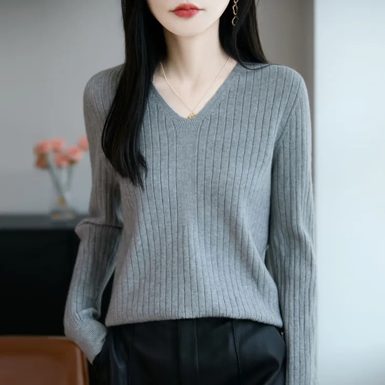 【一线成衣】秋冬季长袖针织宽松打底衫加厚上衣V领毛衣女-55214