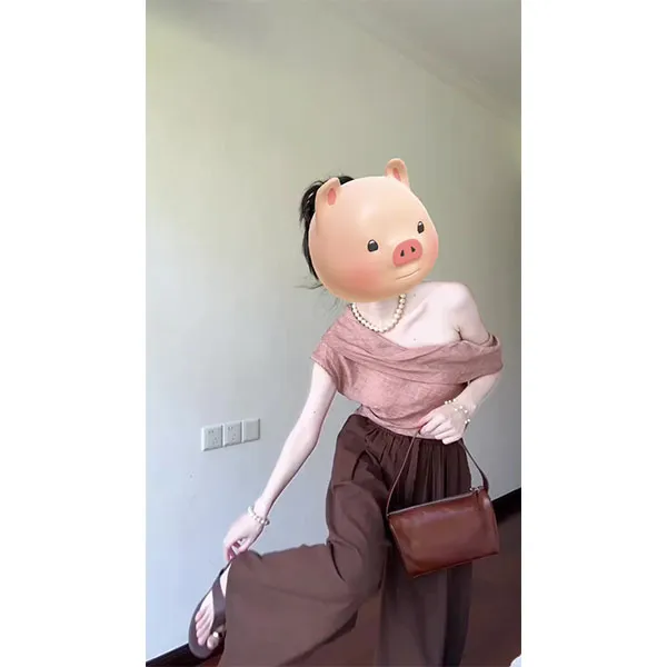  法式气质不对称斜肩背心女夏季新款小众一字肩上衣+裤子时尚套装