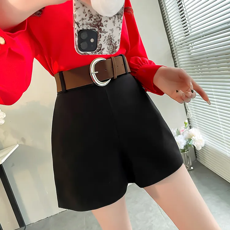 韩版秋冬毛呢阔腿裤女2025新款黑色短裤时尚显瘦名媛厚款高腰靴裤