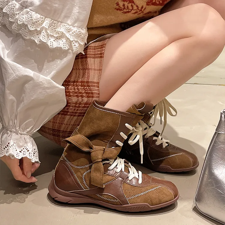 2025新款法式复古风系带拳击靴女软皮内增高马丁靴平底德训靴短靴