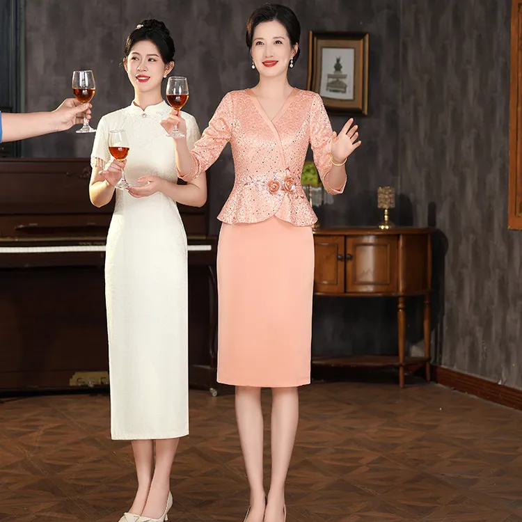 2025年十月份小个子礼服女方妈妈礼服高端轻奢高级感喜婆婆婚宴装