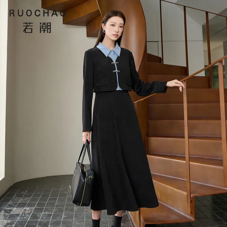三彩大码女装2025冬季新款假两件连衣裙衬衫领长袖高腰胖MM