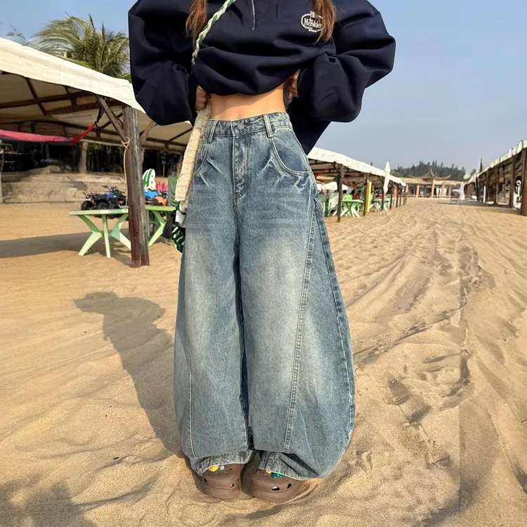 美式潮酷水洗设计感弯刀阔腿牛仔裤女春夏宽松显瘦垂感高腰直筒裤