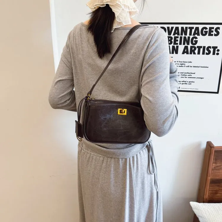 2025四季简约ins百搭时尚潮流轻奢小众女士包多功能通勤休闲包