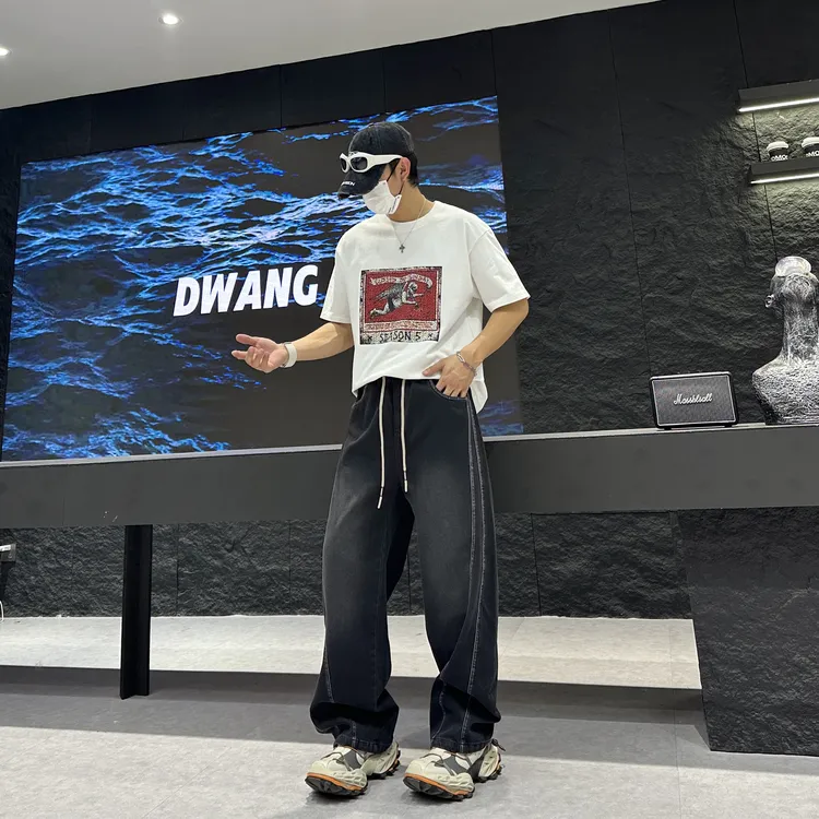 2025秋冬新款潮流设计感拼接加绒加厚直筒牛仔裤美式宽松阔腿裤