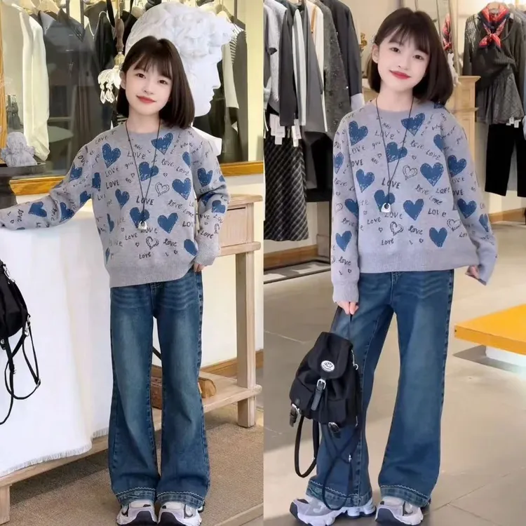 女童秋冬套装2025新款女宝宝洋气针织毛衣百搭牛仔喇叭裤两件套爆