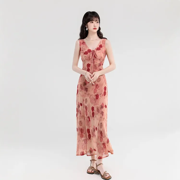 气质名媛系带碎花吊带连衣裙夏季高腰V领背心裙甜美度假沙滩长裙
