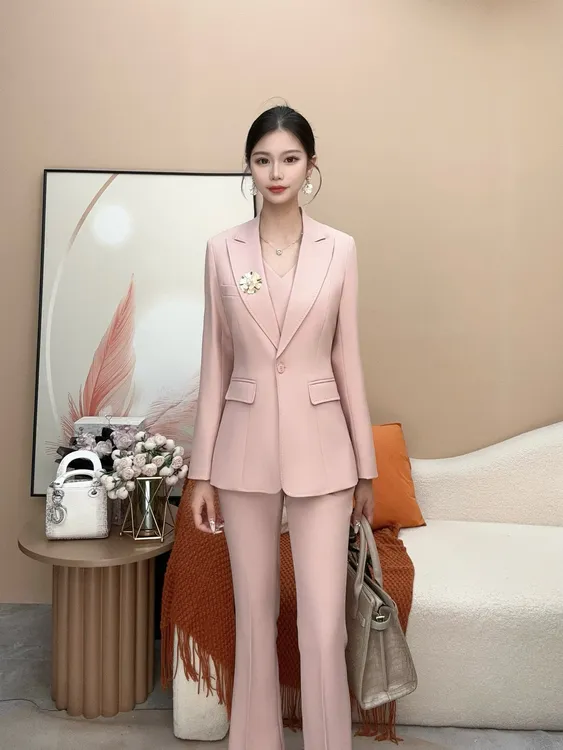 【99-6903】西装三件套艺考主持人轻奢气质时尚小香风显瘦休闲西服