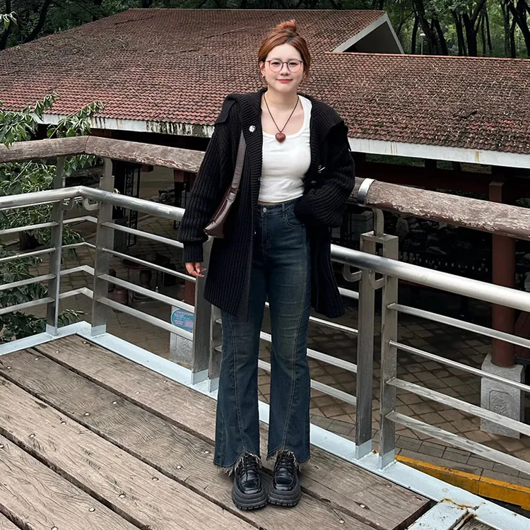 300斤特大码胖mm毛边微喇牛仔裤女秋季新款高腰显瘦弹力喇叭长裤2