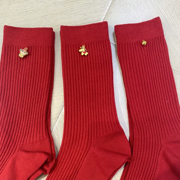 本命年大红色纯棉中筒堆堆袜马年秋冬喜庆新年长袜手缝金属饰品