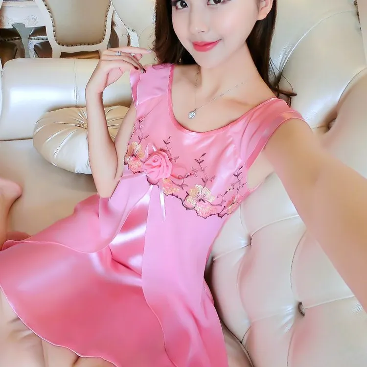 冰丝无袖睡裙女夏薄款仿真丝睡衣家居服ins风甜美睡衣女网红爆款
