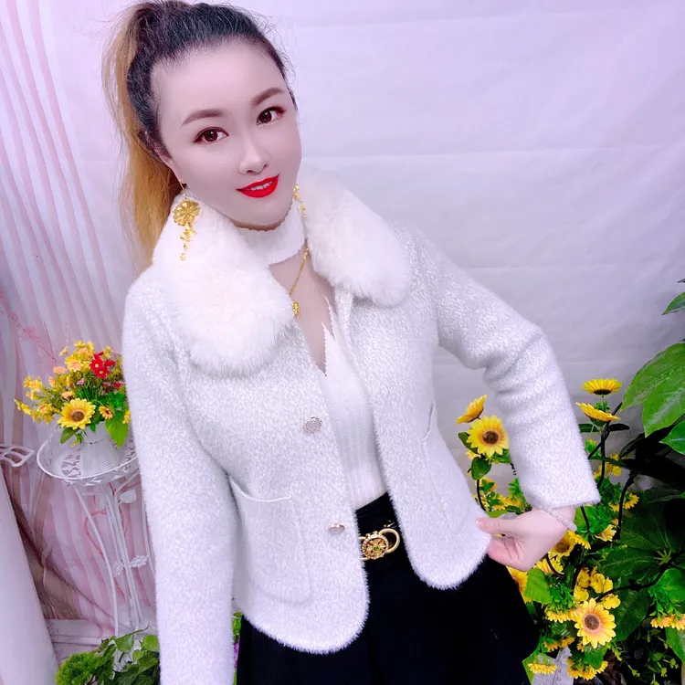 短款小香风防水貂绒秋冬款百搭气质女士外套