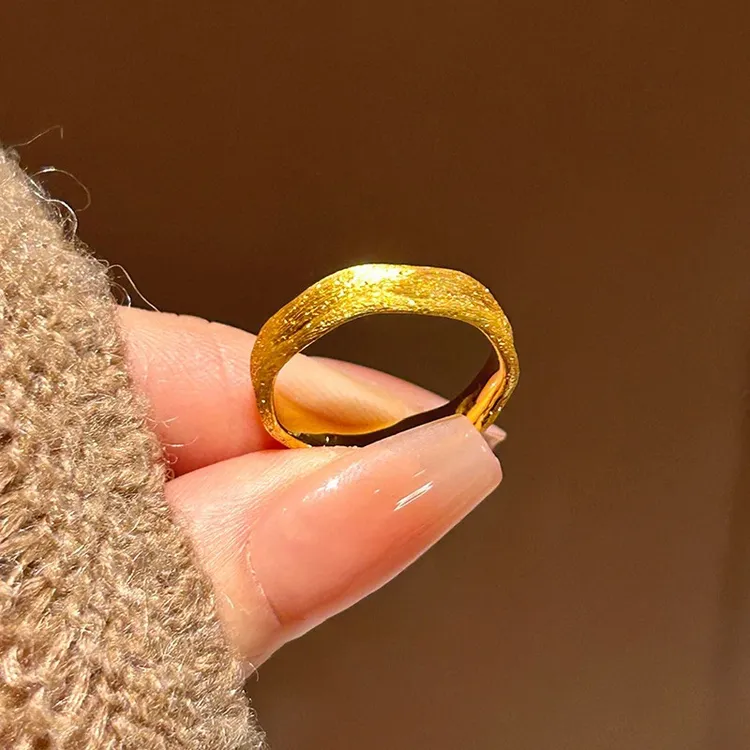 铜合金戒指 中古金色拉丝素圈戒指轻奢高级感简约小众指环女