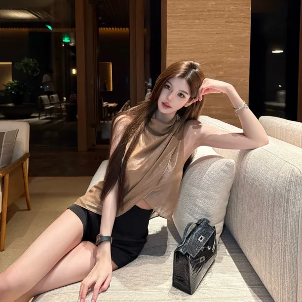 FAY【时间褶皱】夏季细闪不规则下摆无袖背心上衣女名媛轻奢高级感