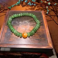 新疆和田玉算盘珠手串