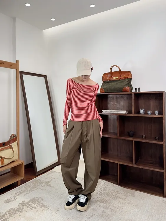 失物招领潮牌女装 2025秋季新款简约百搭宽松轻薄裤子6002