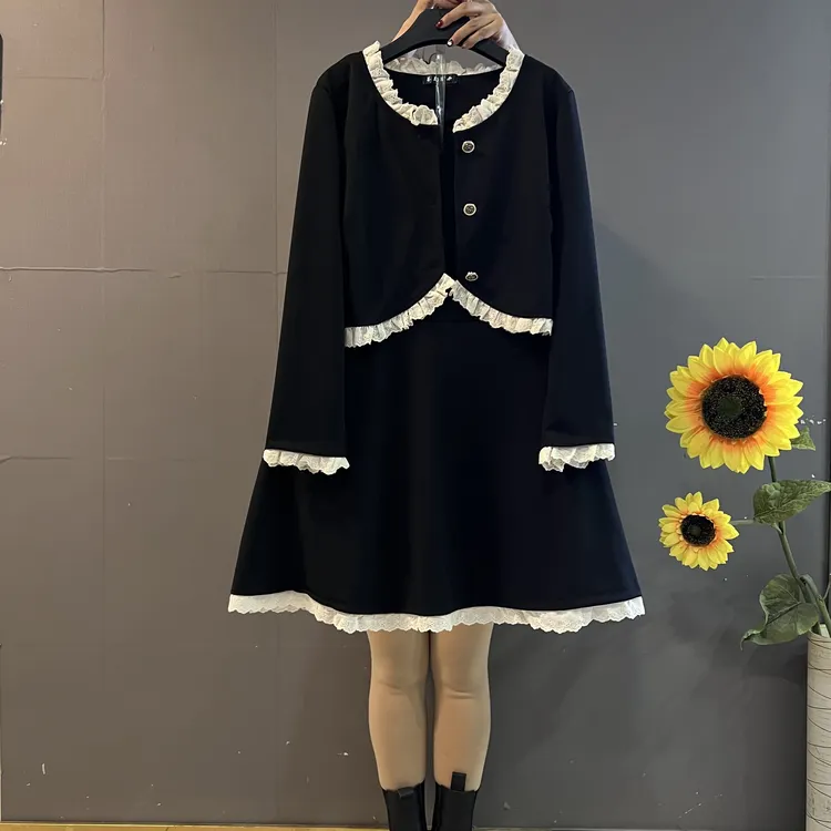 气质显瘦法式小香风两件套时尚套装