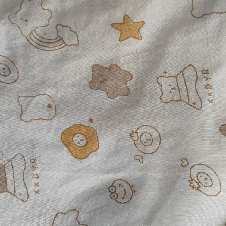 纯棉瑕疵布料（破边.白杠.沾污破洞）孤品，没运费险介意勿拍！