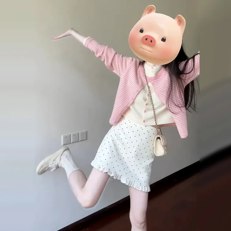 2025新款韩系穿搭一整套连衣裙子女早秋季假两件粉色针织套装短裙