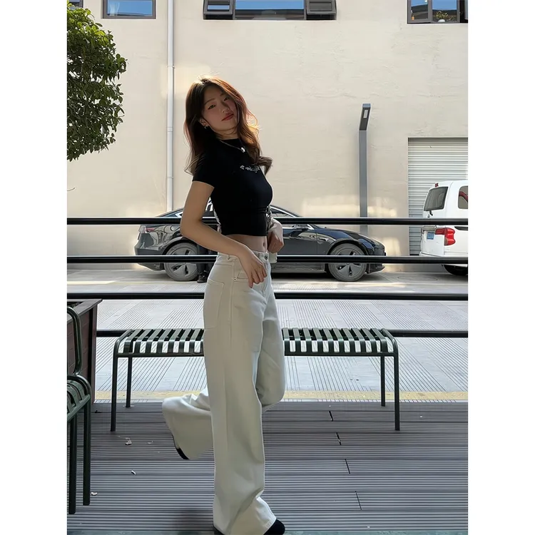 美式正肩t恤字母烫钻黑色修身短袖短款上衣卡其直筒牛仔裤窄版裤